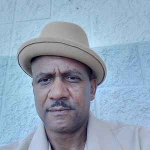 Meet your Posher, Gerodney